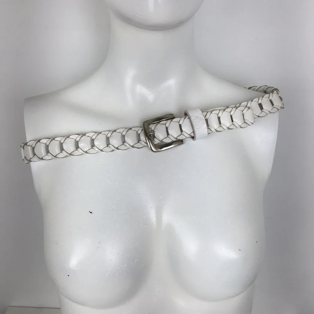 Unbranded women’s white